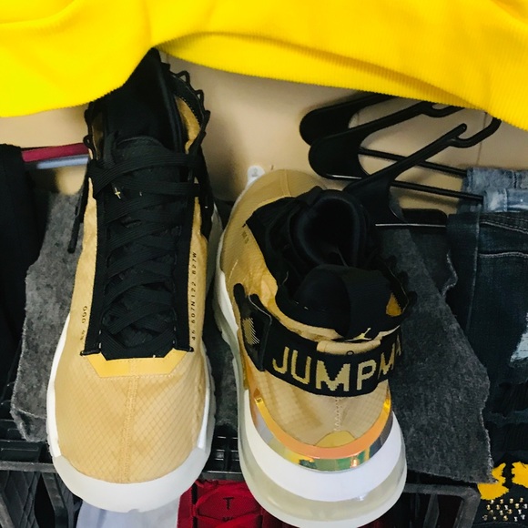 9.5 ( 720 Proto-Max Jumpman Jordan’s ) - Picture 3 of 4